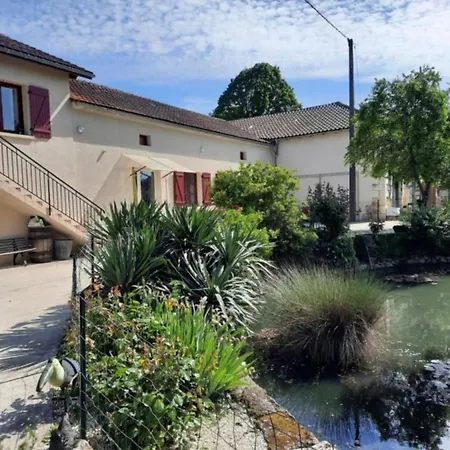 Charmant Logement Entier A La Campagne Sencenac-Puy-de-Fourches Esterno foto