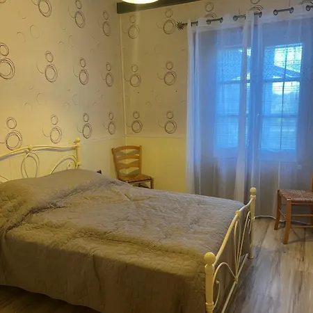 Charmant Logement Entier A La Campagne Sencenac-Puy-de-Fourches Esterno foto